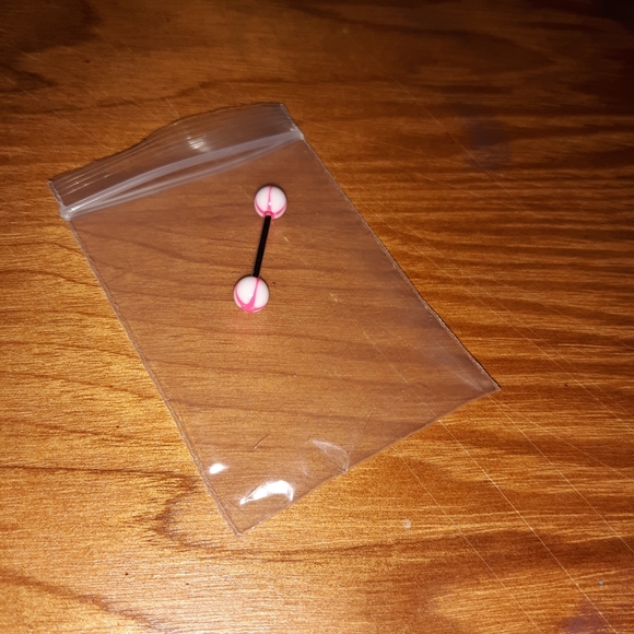 Tongue ring - Picture 1 of 1